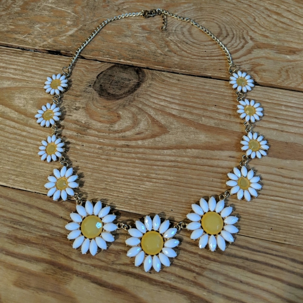 Sunflower statement necklace